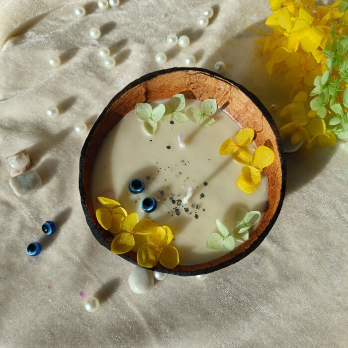 Coconut Shell Candle With Night Queen Aroma Candle